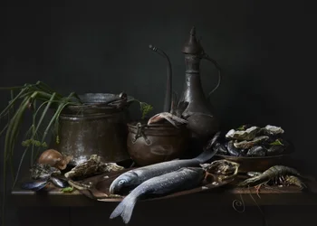 Rustykalna martwa natura z owocami morza