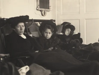 Clara Lauer, Kitty i Emmy Stieglitz