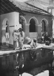 Przygotowania religijne w meczecie, ok. 1890, 1910