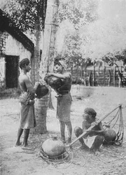 Szuflady Toddy, c1890, 1910