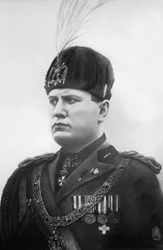 Benito Mussolini (zdjęcie czarno-białe)
