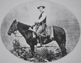 Sierżant James B. Gillett (czarno-białe zdjęcie)