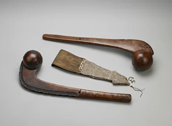 Kije Tomahawk z główką kulkową (drewno i mosiądz)