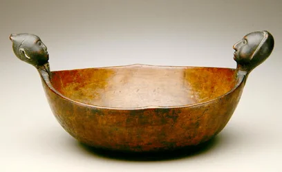 Miska, ok. 1800 (drewno i mosiądz)