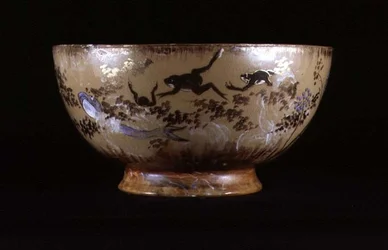 Punch Bowl wykonany metodą „wklej na pastę”, z fabryki Rookwood w Cincinnati, Ohio