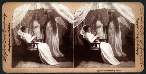 Niebiańskie bliźnięta, 1899 (stereograf)