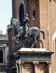 Pomnik konny Condottiere Colleoni autorstwa Andrea del Verrocchio