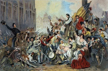 Odcinek Rewolucji 1830 przed ratuszem w Brukseli. Chromolitografia reklamowa czekoladek Antoine w Brukseli, początek XX wieku. Prywatna kolekcja