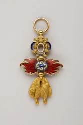 Order Złotego Runa: Hiszpańskie Złote Runo - Miniatura insygniów Alfonsa (Alfonsa) XIII Burbona (1886-1941), Króla Hiszpanii (1886-1931) - Koniec XIX wieku - Złoto i emale - wys. 4,3 cm ; szer. 2,4 cm; waga: 8 g - Kolekcja prywatna