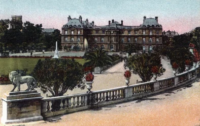 Paryż: Palais i Jardin du Luxembourg. Zdjęcie z 1920 roku w „Albumie Artystycznym” miasta Paryża. Prywatna kolekcja.
