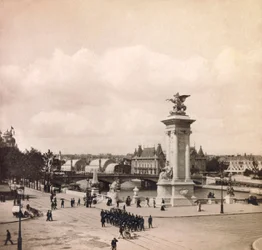 Ekspozycja Powszechna 1900 - Exposition Universelle de 1900 w Paryżu: Pylone du pont Alexandre III - kolekcja prywatna