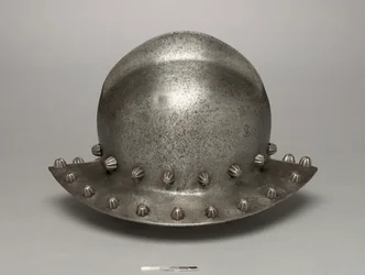 Kapelusz wojenny lub kapelusz czajnika, ok. 1475-1500 (stal)