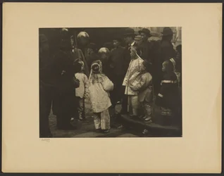 [Parada, Chinatown]