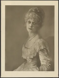 Staromodna dama