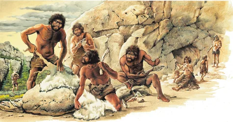 Prehistoria Okres paleolitu: Myśliwi wykorzystujący skórę zabitych zwierząt oraz wytwarzający narzędzia i broń (włócznia).