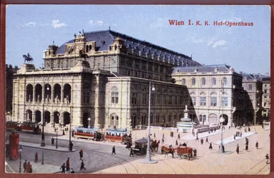 Pocztówka przedstawiająca Wiedeńską Operę Narodową, ok. 1900