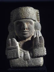 Sztuka aztecka: przedstawienie Chicomecoatl (zwanej także Xilonen), bogini kukurydzy i płodności. Narodowe Muzeum Antropologiczne, Meksyk