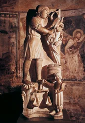 Wrzesień, rzeźba z Cyklu miesięcy, autorstwa Benedetta Antelamiego (1178-1233), baptysterium w Parmie, Emilia-Romania, Włochy
