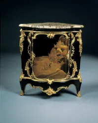 Jedna z pary encoignure Ludwika XV, ok. 1750