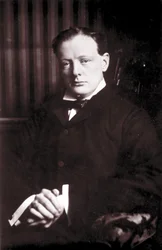 Portret Sir Winstona Leonarda Spencera Churchilla (1874-1965), brytyjskiego polityka.