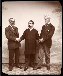 Przywódcy robotniczy Samuel Gompers, John Burns i Holmes, 1893-4