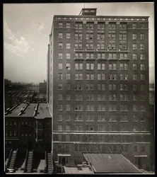 Hotel Robert Fulton, 228 West 71st Street, Nowy Jork, 1920 (srebrny odbitka żelatynowa)