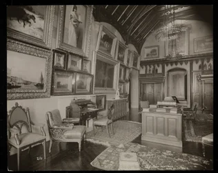 Galeria sztuki posiadłości Helen Gould (późna rezydencja Jaya Goulda) w Tarrytown, Nowy Jork, 1893-94 (srebrny odbitka żelatynowa)