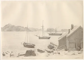 Frederiksværn port w Larviksfjorden, Norwegia.
