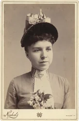 Portret kobiety, lata 1880-1890 (zdjęcie)