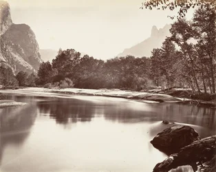 Patrząc w górę Yosemite Valley, ca. 1872, wydrukowany ca. 1876.