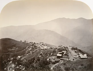 Miasto na wzgórzu, New Almaden, 1863.