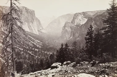 Dolina Yosemite z Inspiration Point,
Mariposa Trail, ok. 1861 r. (odbitka albuminowa)