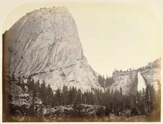 [Mount Broderick - Wodospad Nevada - Yosemite]