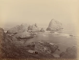Wyspy Sugar Loaf i Zatoka Rybaka, Farallons
