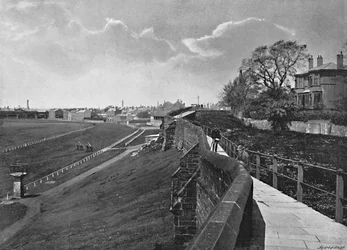 Mur i Roodee, Chester, ok. 1896 r.