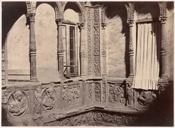 Saragossa, dziedziniec domu znanego pod imieniem Infantes, 1860.