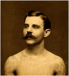 Frank Howard wytatuowany mężczyzna, ok. 1900 (karta gabinetu)