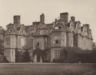 Swateley Hall, Uxbridge, front wejściowy