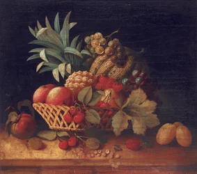 Winogrona, śliwki, wiśnie, brzoskwinie, jabłko, ananas i melon w wiklinowym koszu