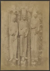 Katedra w Chartres: Wielkie figury z ganku królewskiego [Chartres Cathedral: Great Figures of the Royal Porch].