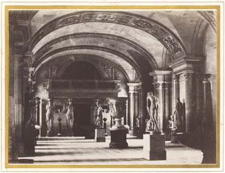 Sala Kariatyd w Muzeum Luwru