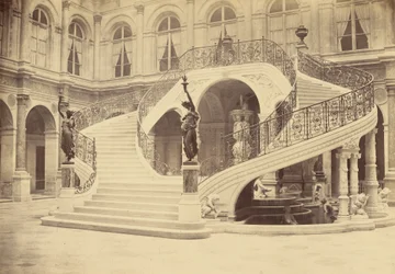 [Schody, wnętrze Hôtel de Ville]