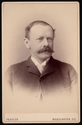 Portret dr Jamesa Miltona Flinta 1838-1919, w latach 1887-1904.