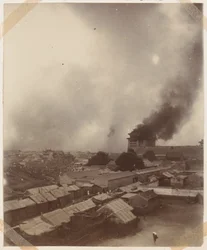 Wielki pożar przy głównej bramie Pekinu, 1900