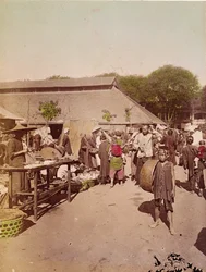 Targ w Tonkinie, ok. 1899-1900 (zdjęcie kolorowe)