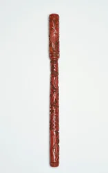 Rzeźbiony pędzel i okładka, chiński, XVI w. (czerwony lakier)