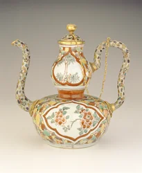 Ewer, późna dynastia Ming, okres Tianqi, 1621-27 (porcelana i emalia cloisonne)