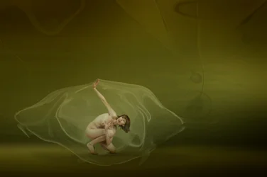 Naga postać – eteryczna