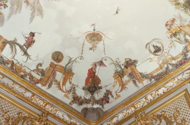 The Grande Singerie, detal, ok. 1735 r. (malowidło ścienne)