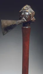 Topór Luba (drewno i metal)